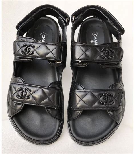 chanel tourist sandals